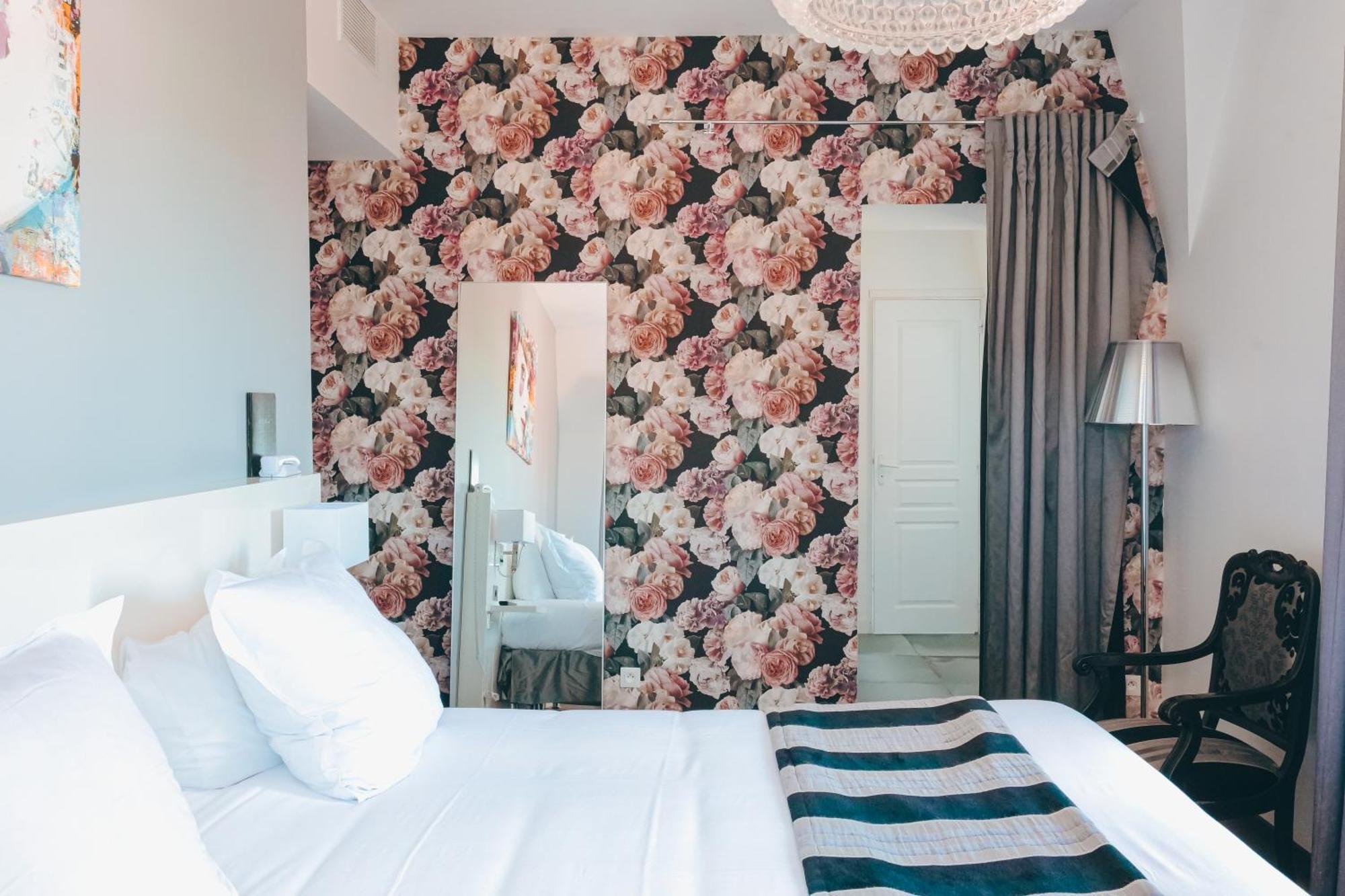 Le Manoir Hotel La Rochelle  Esterno foto